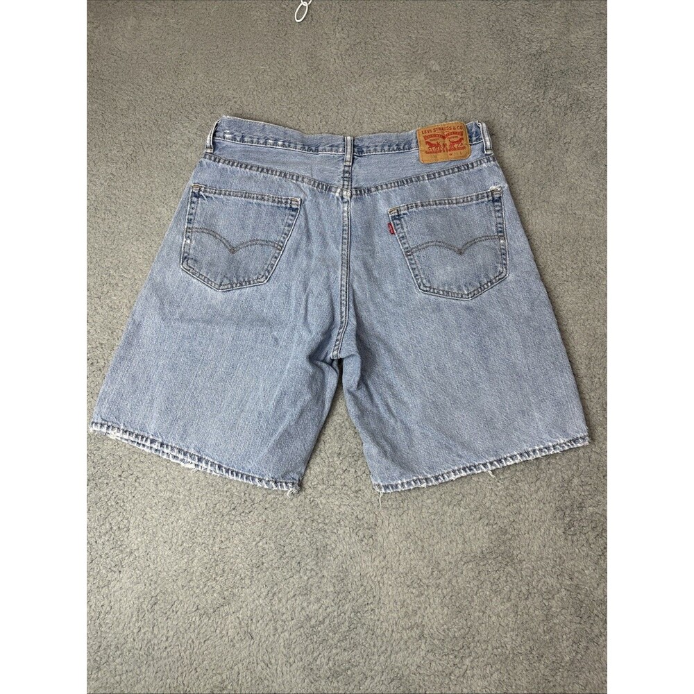 Levi's 550 Mens Blue Denim Shorts Sz 32 (Tag 36) Vintage Relaxed Fit Distressed